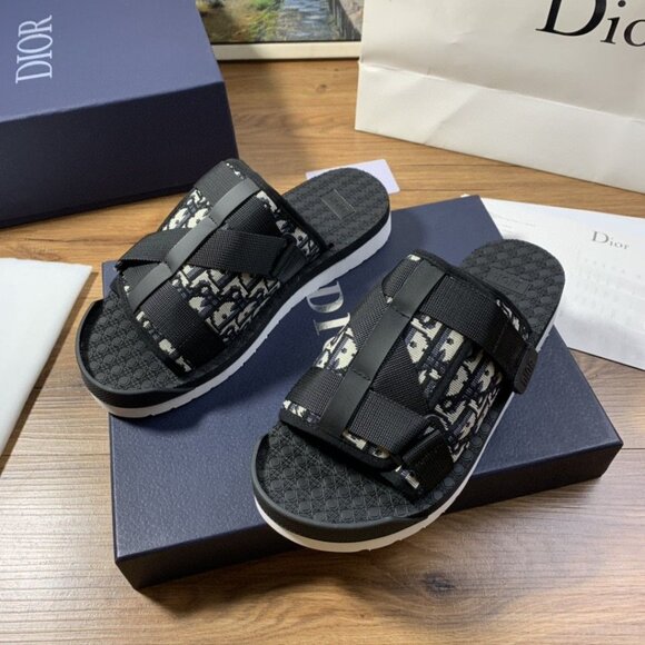 Dior Men's multi Sandals US10 - Picture 2 of 7